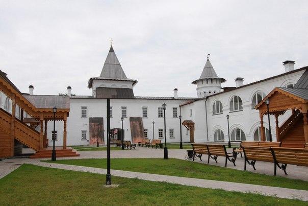 Hotel Gostiny Dvor Tobolsk Exterior foto